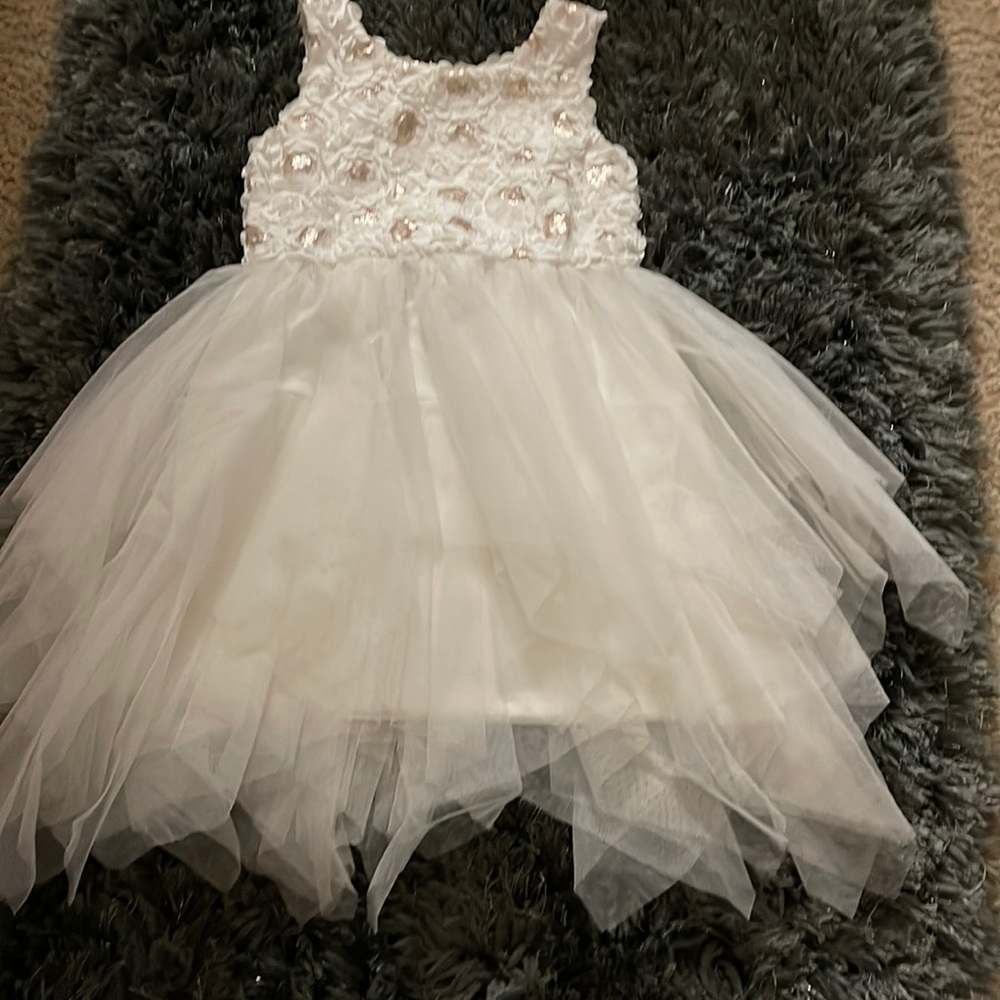 VERY NICE DRESS